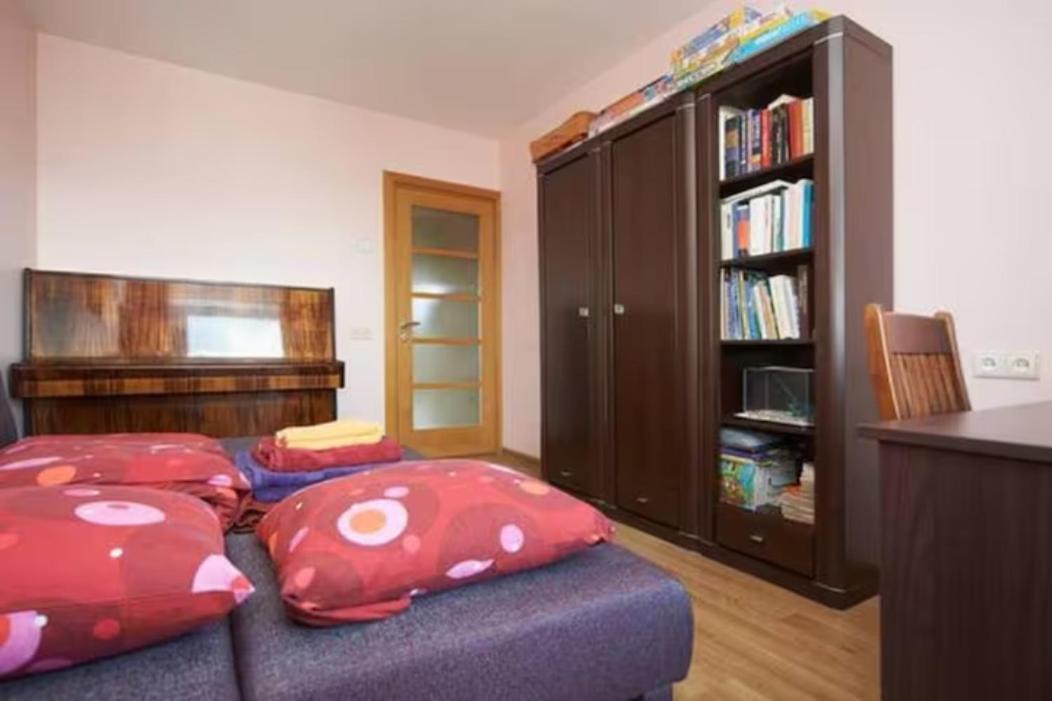 Cozy Private Room In A Three Room Apartment Free Parking Feel Like At Home Vilnius Ngoại thất bức ảnh
